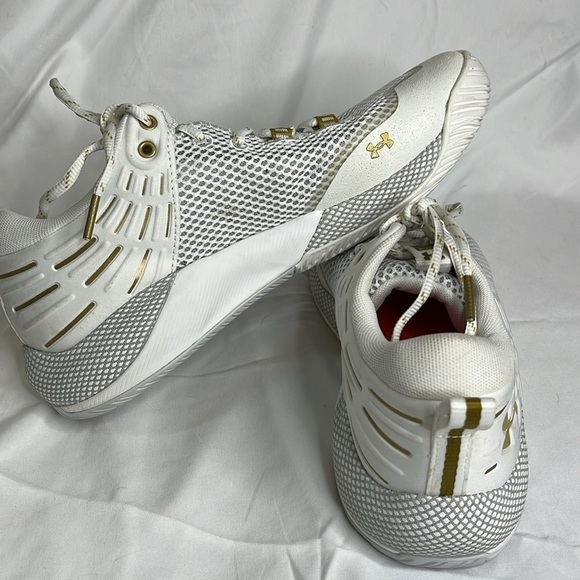 Under armour block city 3.0 women’s tennis shoes size 9 - Picture 6 of 9